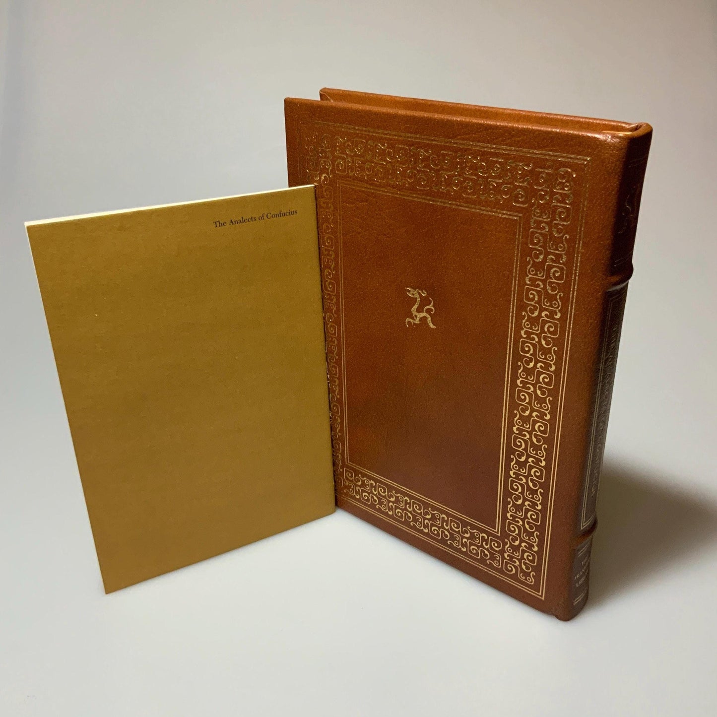 Franklin Mint Library: The Analects of Confucius Limited Edition Genuine Leather MINT condition