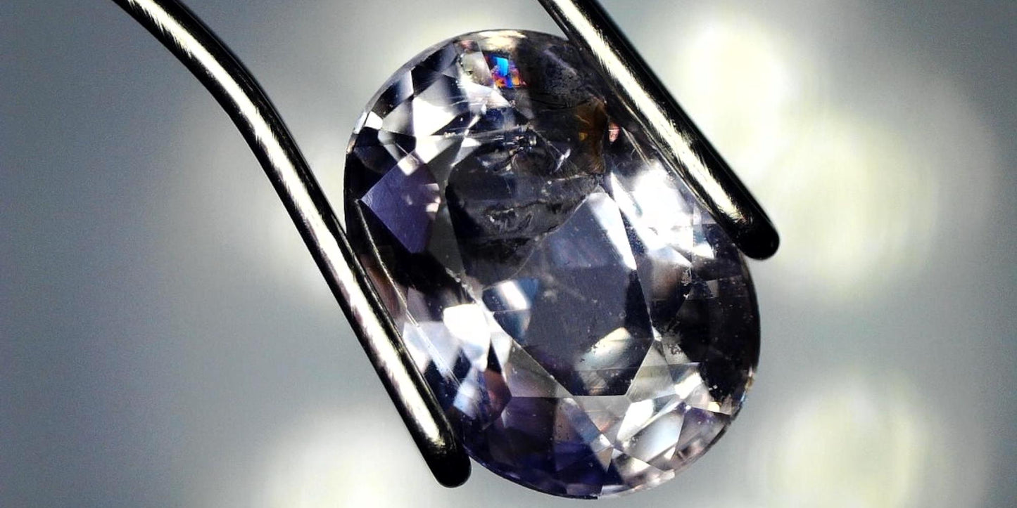 GIA-Certified 1.44ct Oval Transparent Color Change Grayish Purple to Pink Natural Sapphire: GIA Report #2201531316