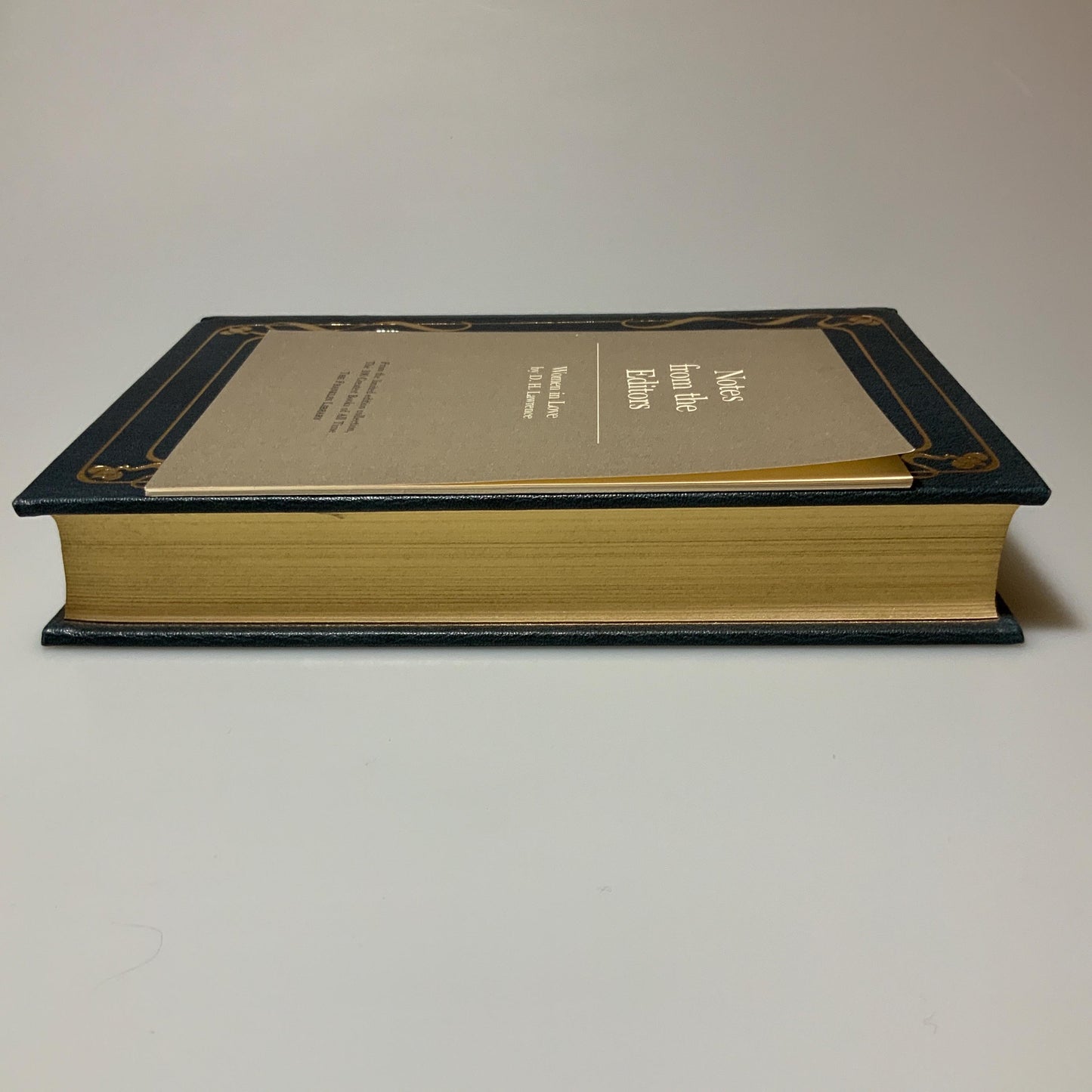 Franklin Mint Library: Women in Love by D.H. Lawrence Limited Edition Genuine Leather MINT condition