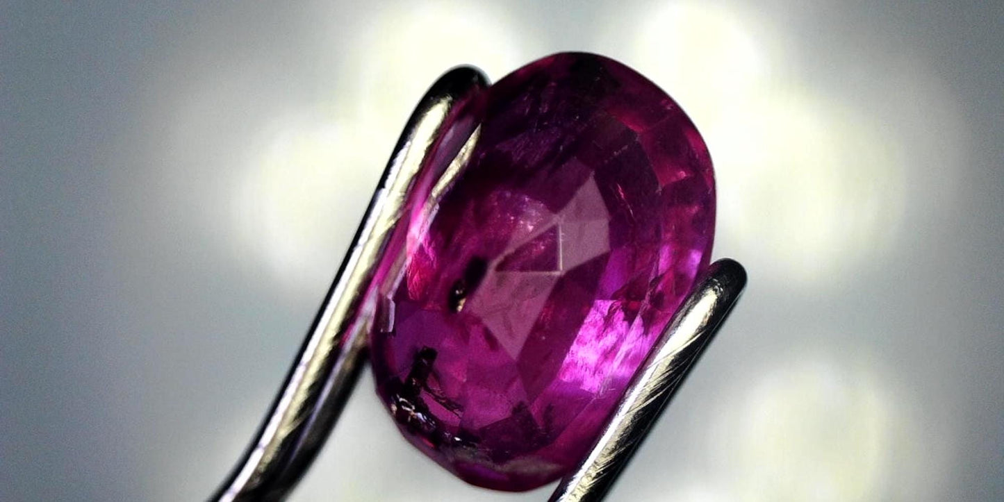 Lovely GIA-Certified 1.08ct Oval Transparent Natural Heated (Minor Residues) Purple-Red Ruby: GIA Report #5202534779