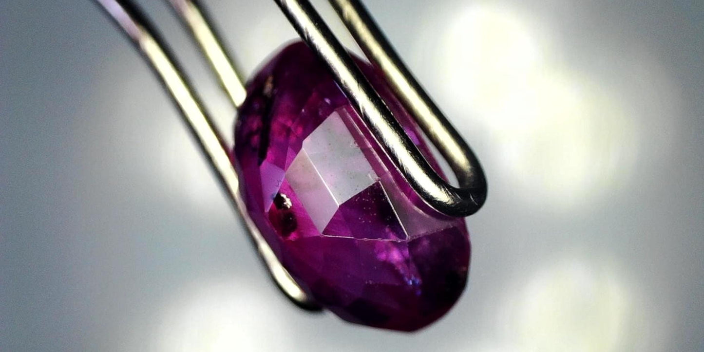 Lovely GIA-Certified 1.08ct Oval Transparent Natural Heated (Minor Residues) Purple-Red Ruby: GIA Report #5202534779