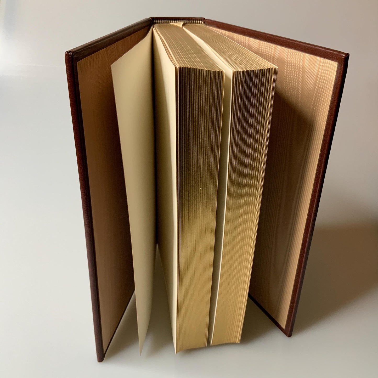 Franklin Mint Library: David Copperfield by Charles Dickens Limited Edition Genuine Leather MINT condition, 100 Greatest Books