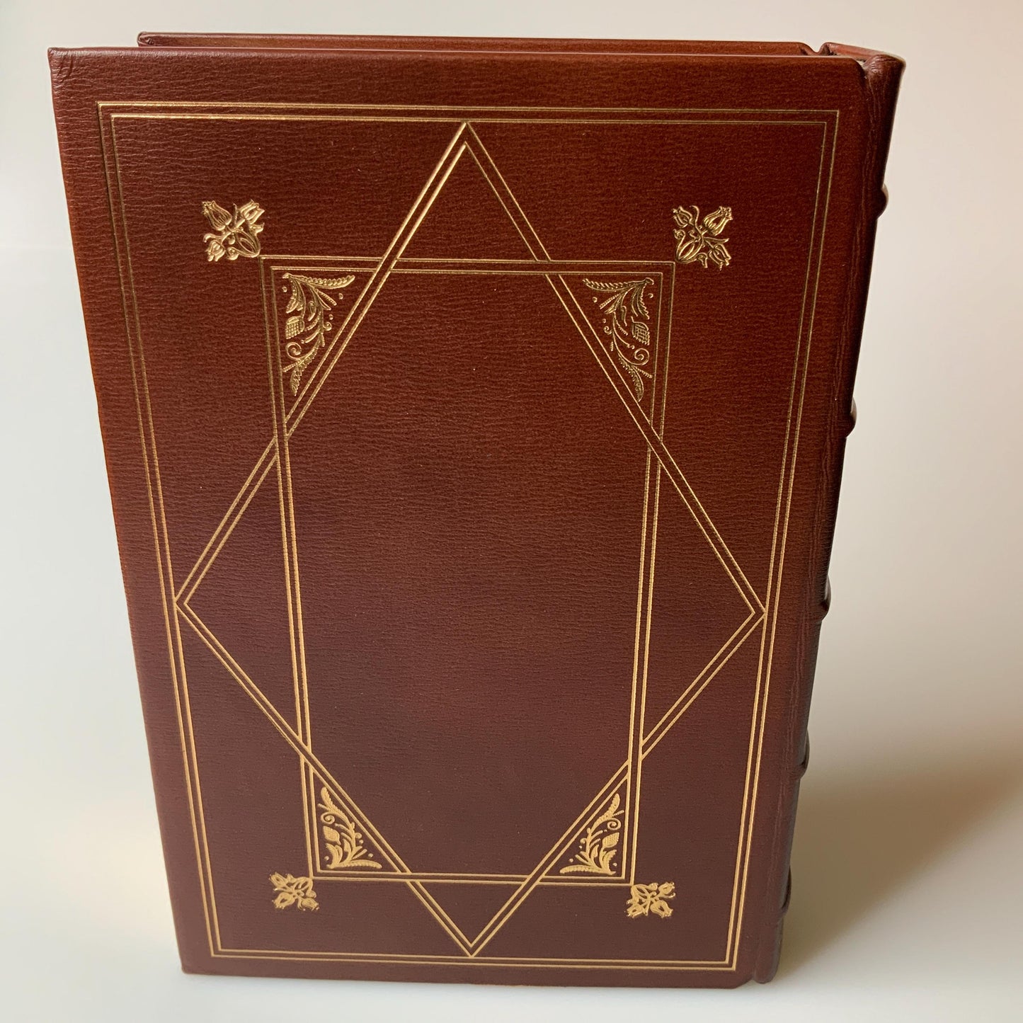 Franklin Mint Library: David Copperfield by Charles Dickens Limited Edition Genuine Leather MINT condition, 100 Greatest Books
