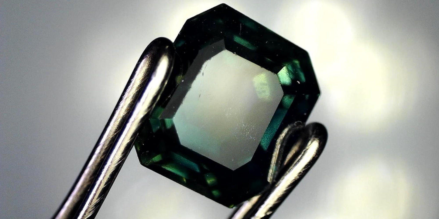 Exquisite GIA-Certified 1.45ct Octagonal Heated Greenish-Blue Natural Sapphire: GIA Report #6207533254