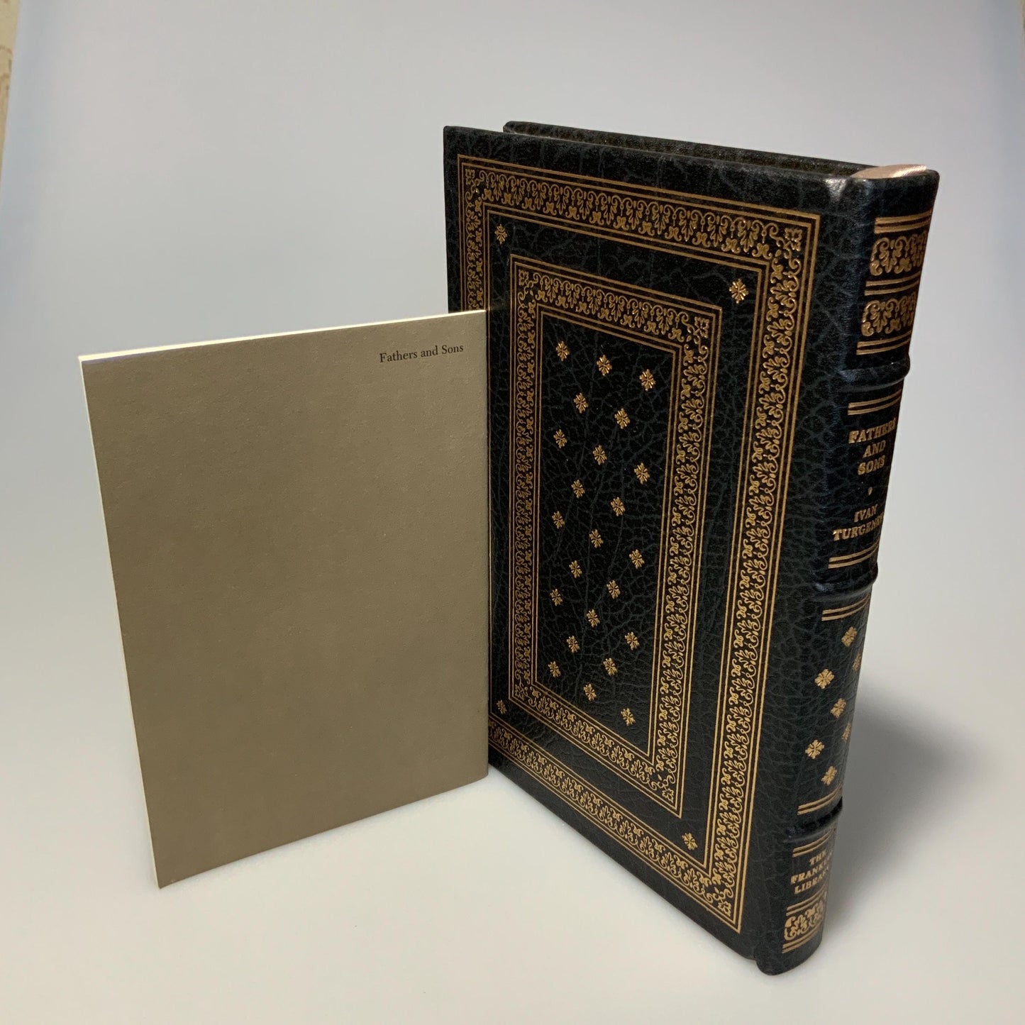 Franklin Mint Library: Father and Sons Ivan Targenev Limited Edition Genuine Leather MINT condition, 100 Greatest Books