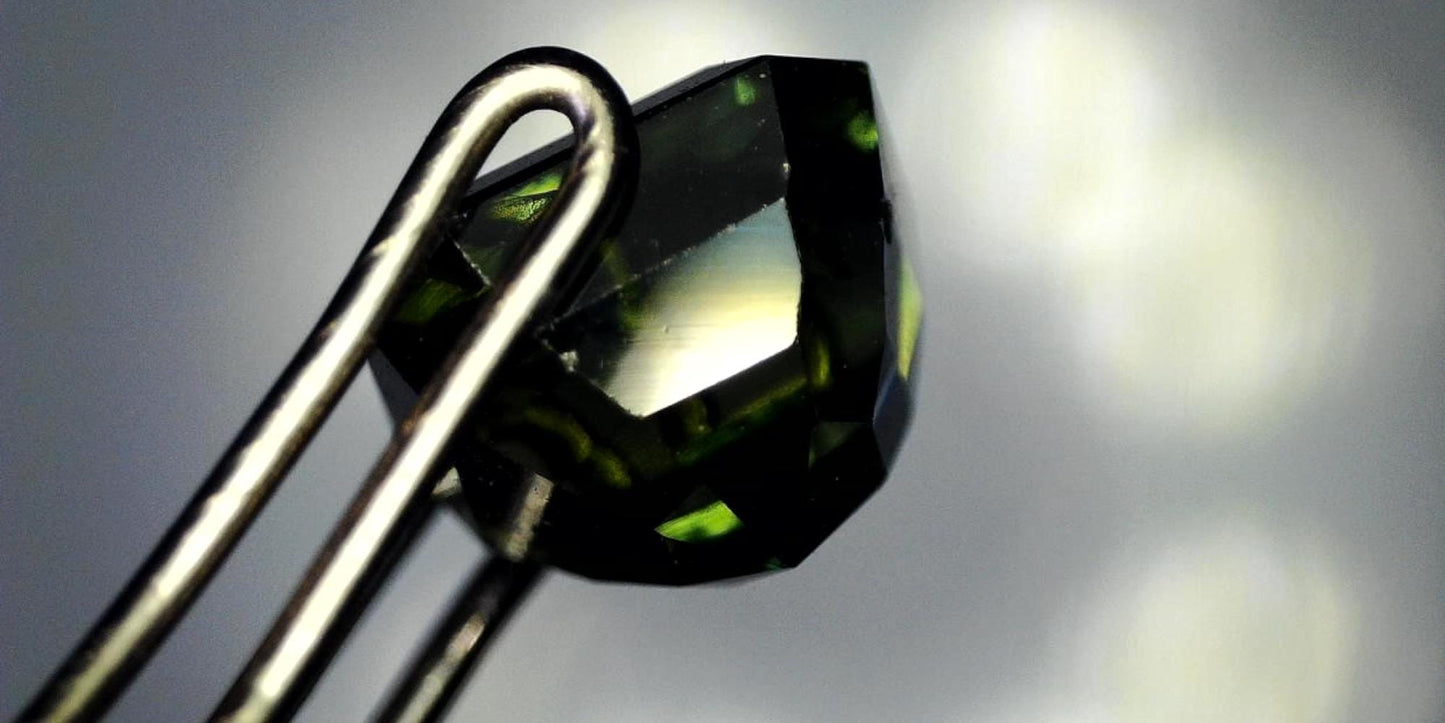 Exquisite GIA-Certified 1.45ct Octagonal Heated Greenish-Blue Natural Sapphire: GIA Report #6207533254