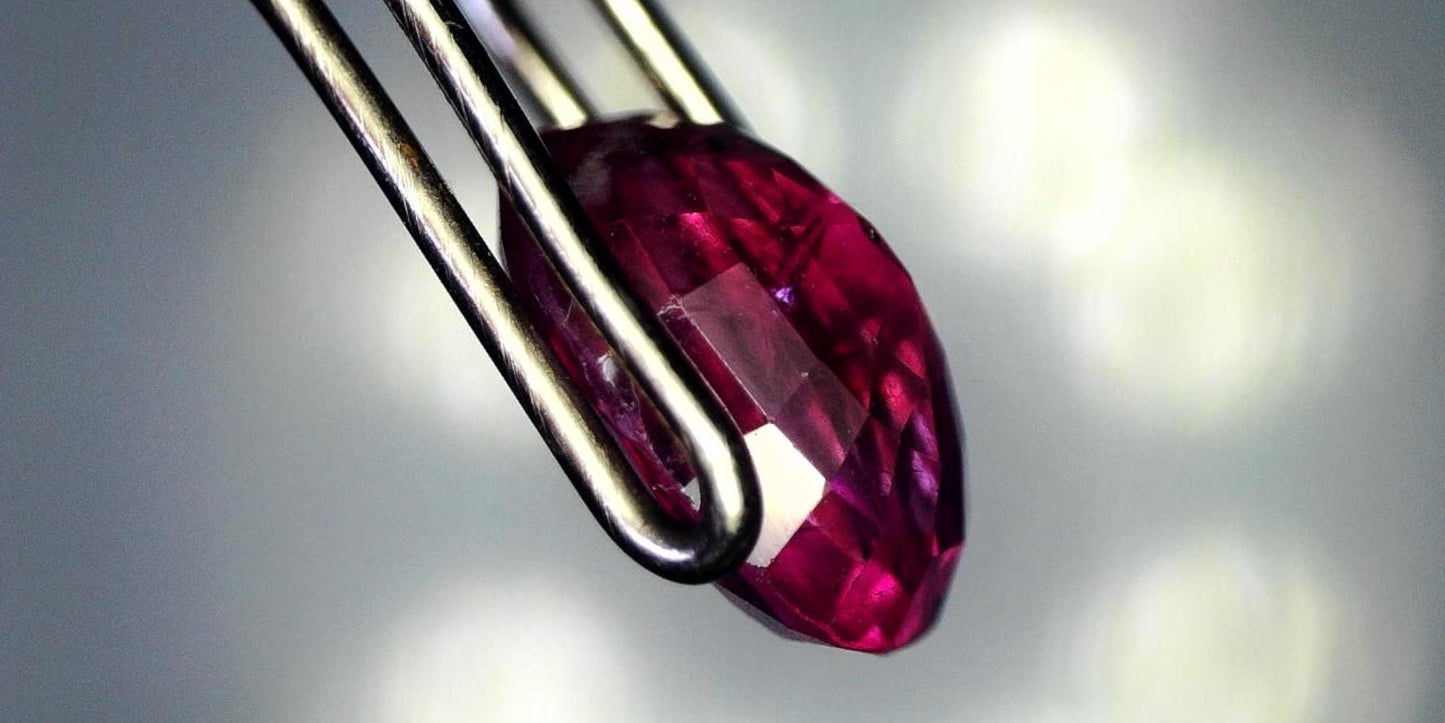 Lovely GIA-Certified 1.08ct Oval Transparent Natural Heated (Minor Residues) Purple-Red Ruby: GIA Report #5202534779