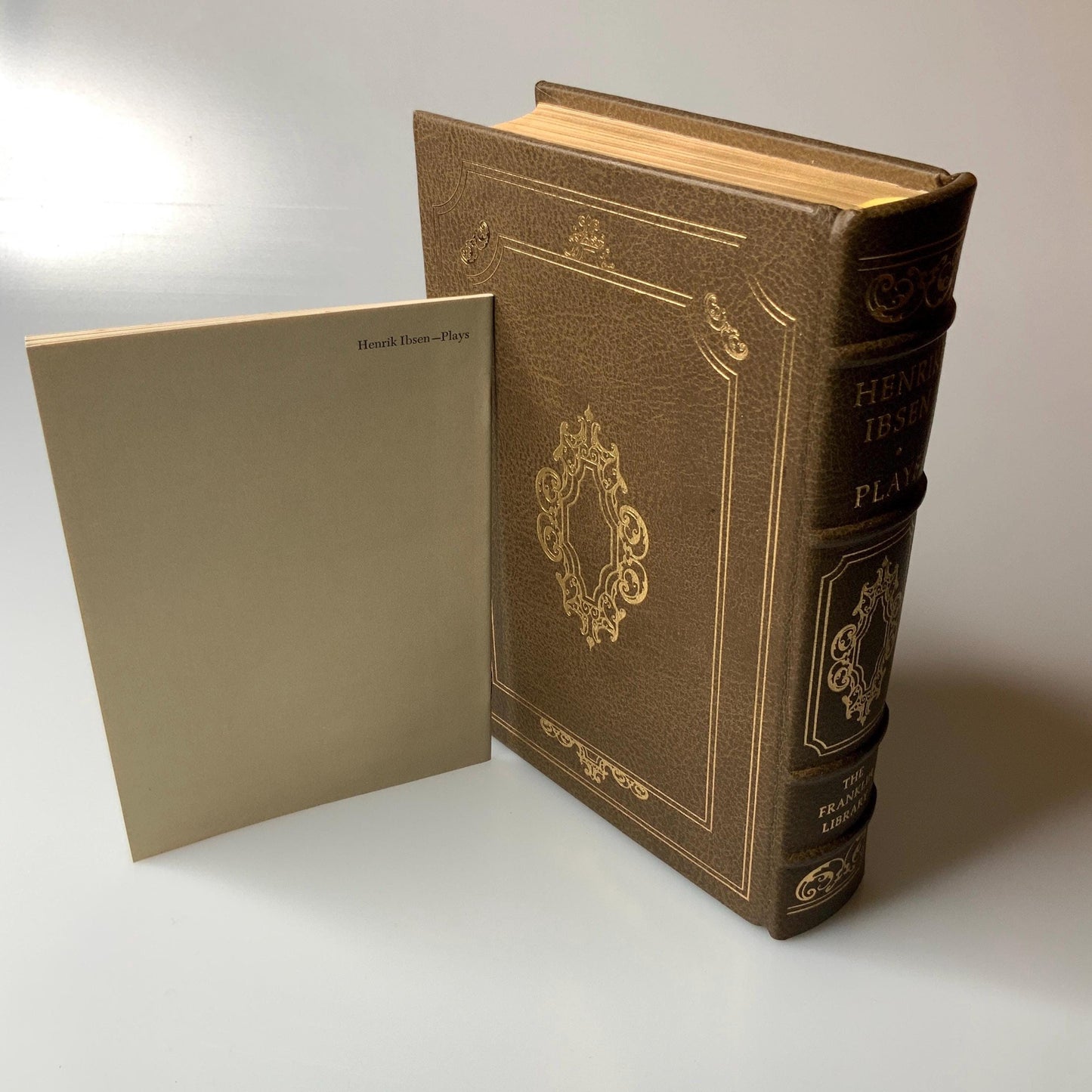 Franklin Mint Library: Plays by Henrik Ibsen Limited Edition Genuine Leather MINT condition
