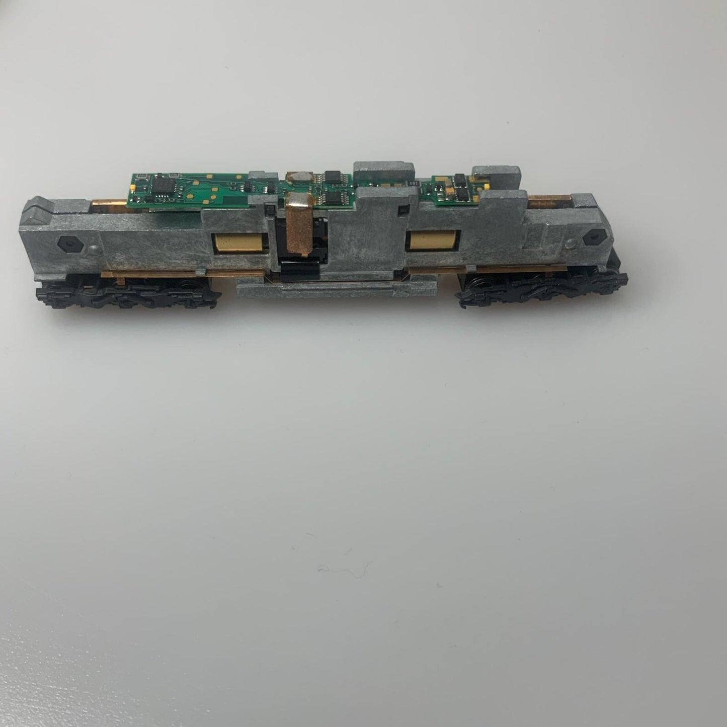 Used N scale Kato 176-7216 AC4400CW Canadian Pacific Golden Beaver #8541 DCC ready, needs decoder