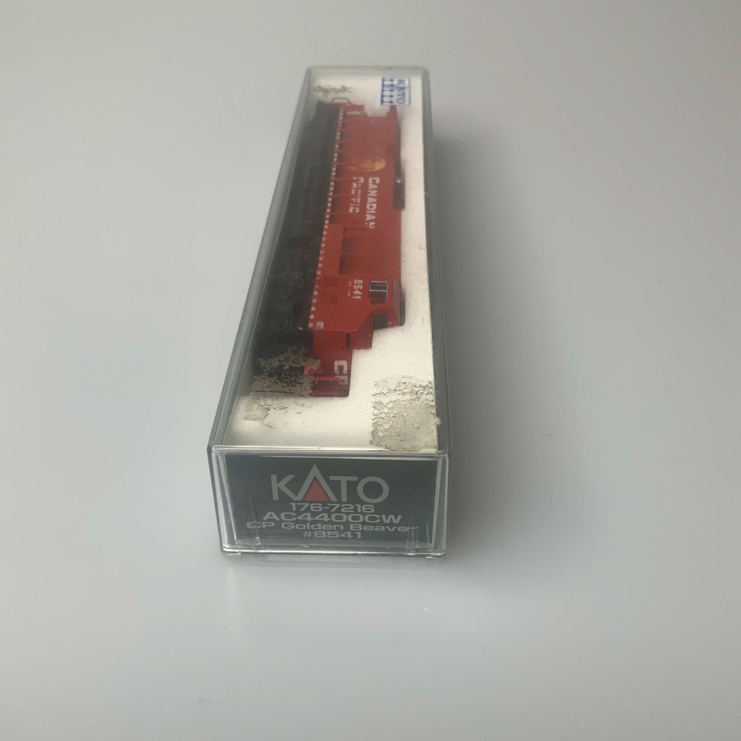 Used N scale Kato 176-7216 AC4400CW Canadian Pacific Golden Beaver #8541 DCC ready, needs decoder
