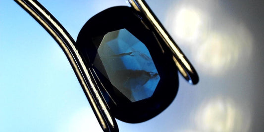 Exquisite GIA-Certified 1.69ct Cushion Heated Transparent Blue Natural Sapphire: GIA Report #6204533226